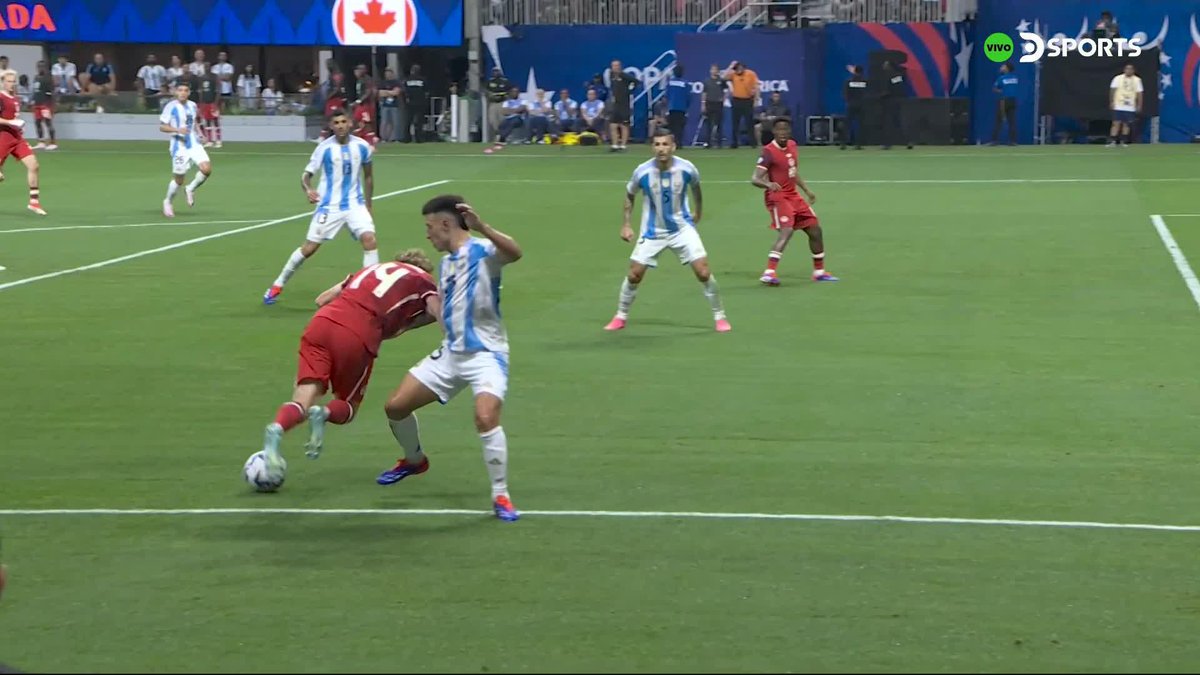 ✅ Ya empezaron las AYUDAS para que Lionel Messi se gane otra Copa América antes de su retiro del fútbol. ¡UNA VERGÜENZA!