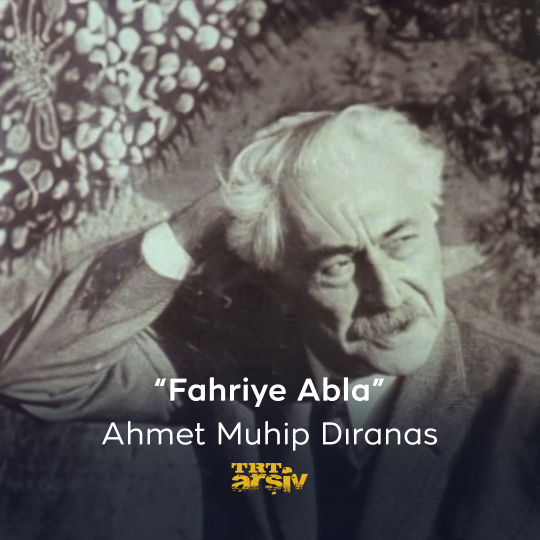 Reklamlardan antolojilere kadar sirayet etmiş bir şiir: "Fahriye Abla" "Fahriye Abla" gibi birçok şiiri Türk edebiyatına kazandırmış usta şairimiz #AhmetMuhipDıranas'tan şiirin hikâyesini dinliyoruz.
