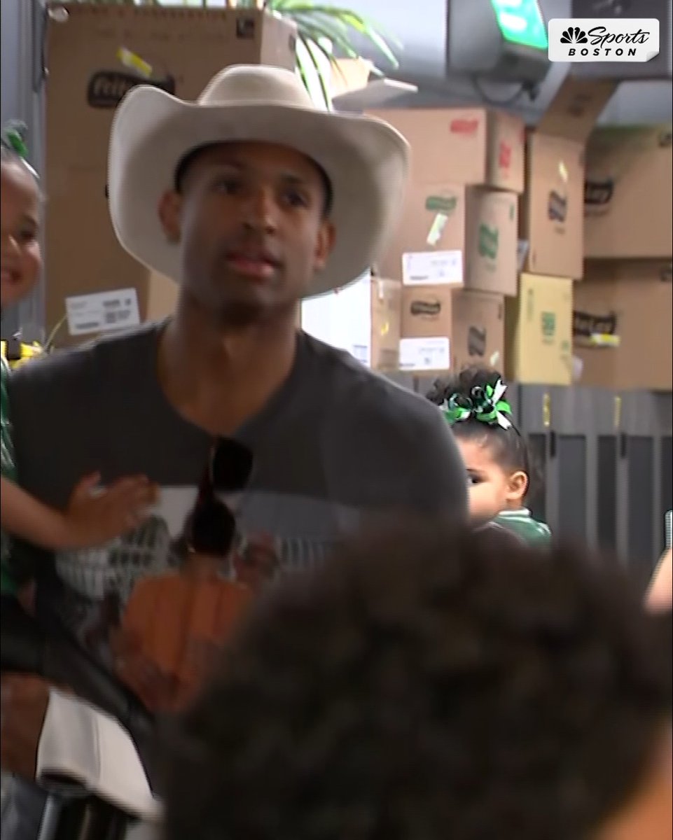 Al Horford rocking the cowboy hat today ‼️🤠