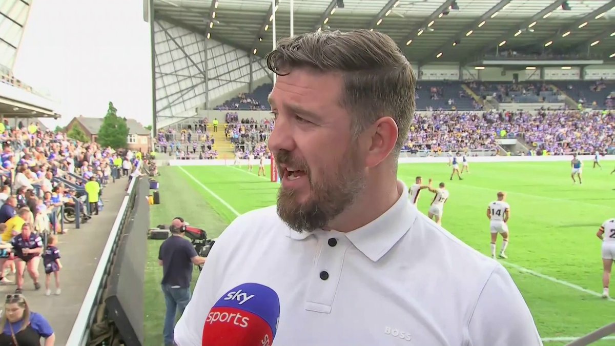 "He was courageous, witty, talented and a fantastic player" ❤️ Matt Diskin pays tribute to Rob Burrow ahead of 'Rob Burrow 7: A Tribute' 🏉