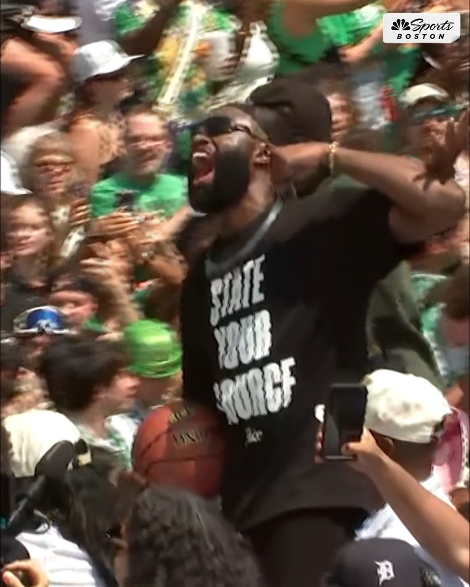 I haven’t heard anyone talk shit about Jaylen Brown’s left hand in a while 🤣 (via Celtics on NBC Sports Boston)