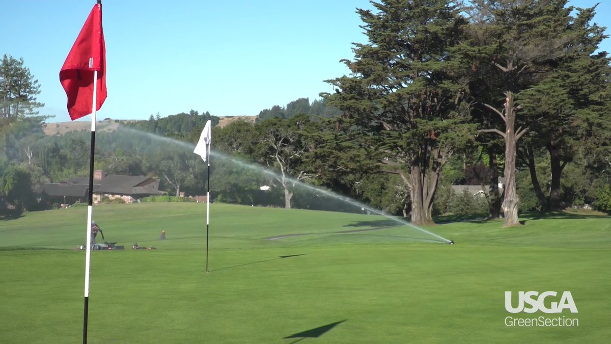 New irrigation systems help courses apply water more accurately and efficiently. But what does that mean for you? 🏌️♂️🏌️♀️ Fewer dry and wet spots along with more consistent playing areas! USGA Green Section