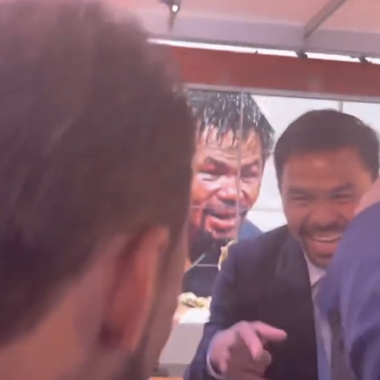 Not long after Manny Pacquiao beat Keith Thurman, he revealed he'd named his new dog 'Thurman' after him… When they next saw each other, Thurman asked him about this face-to-face… [🎥 Team Pacquiao]