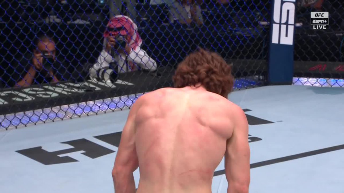 SHARA MAGOMEDOV LIT IT UP 🔥 #UFCSaudiArabia