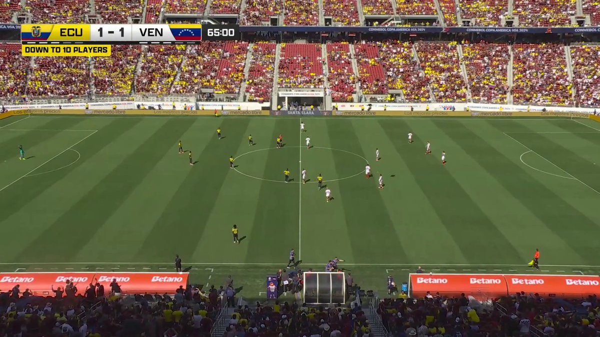 VENEZUELA TAKES THE LEAD!! 💪🇻🇪