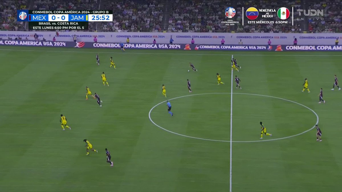 Se me rompe el corazón ver a Edson Álvarez llorando porque sabe que se terminó la Copa América para él😭💔