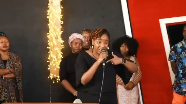 "Beba hiyo maombi peleka kwa streets," Kenyan mom calls out church for being silent on Gen Z protests. "We're not winning this on our knees, we'll be on our knees in the streets!"