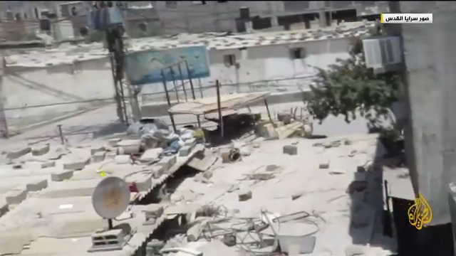 مشاهد تبثها سرايا القدس لما قالت إنها لاستهداف وتدمير لدبابتين صهيونيتين في كمين محكم بحي الشابورة وسط مدينة رفح #حرب_غزة #الأخبار