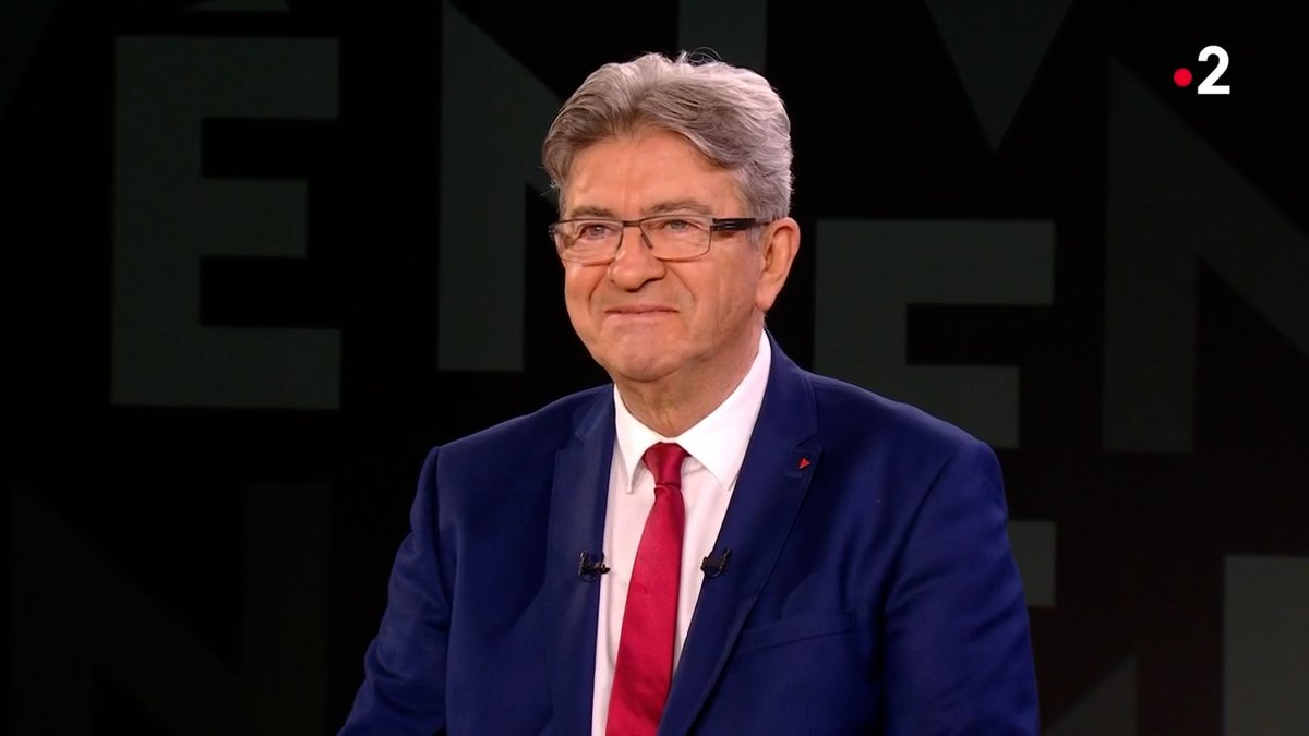 Premier ministre ? J'ai déjà répondu. Je ne m'élimine pas, mais je ne m'impose pas. Je ne suis candidat à rien. Chez les insoumis, il y a des personnes tout à fait capables d'accéder à ce poste : Bompard, Panot, Guetté, Coquerel ou encore Omarjee. #Levenement