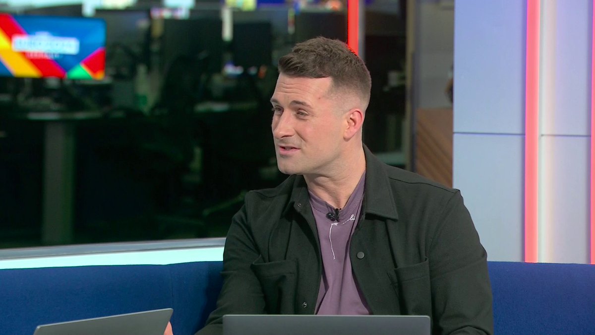 "He's picked all of England's best players - and sometimes it's not necessarily the right thing to do" 💬 How can Gareth Southgate utilise the stars of the England squad whilst maintaining balance in the team? ⚽