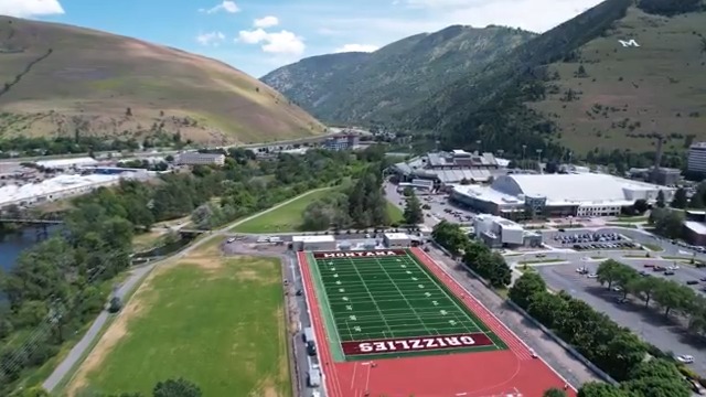 😍 New indoor practice facility getting closer to opening every day! Dome set to go up soon! 👏 #GoGriz