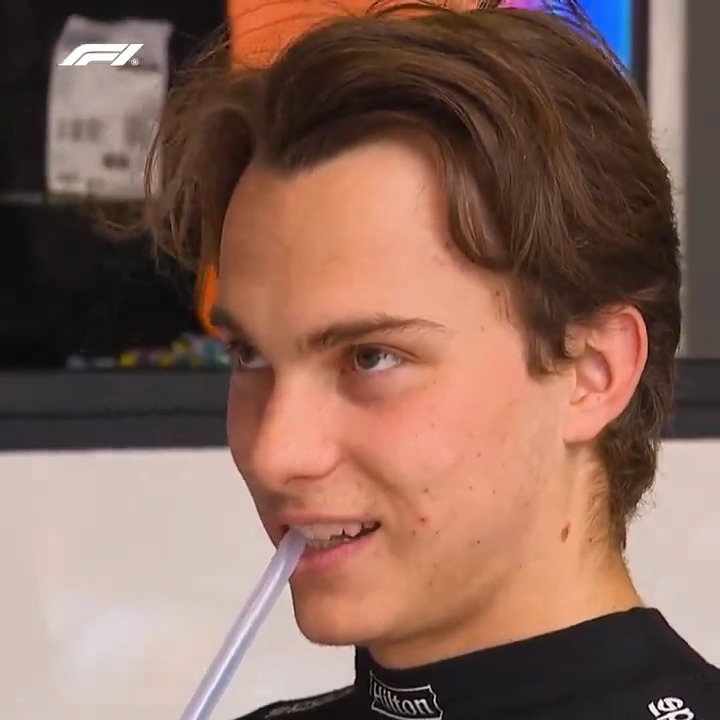 And a meme is born! 😆 #F1 #AustrianGP Oscar Piastri