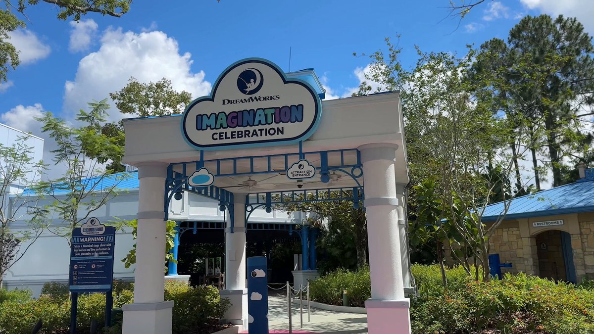 DreamWorks Imagination Celebration: Spark your imagination with an incredible new live show, featuring the characters you love from Shrek, Kung Fu Panda, and Trolls. NOW OPEN!