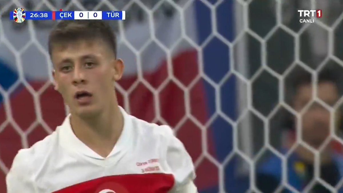 Arda'dan gelişine vole denemesi. #EURO2024 #ArdaGüler