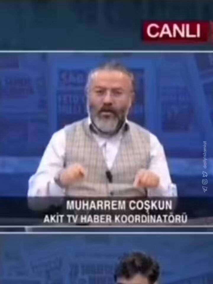 🔴 Akit Tv Haber Koordinatörü Muharrem Coşkun’dan ‘Şeriat’ yorumu: - Cesaretiniz varsa ‘Kemalizm Şeriatı’nı konuşun - 9’u 5 geçe durmazsanız kemalizm şeriatına göre linç ediliyorsunuz - Tesettürü gericilik olan gören kemalizm şeriatı, kadını teşhir etmeyi meşru görüyor. - İslam’a her türlü hakaret serbestken, kemalizm şeriatına en ufak bir şey söyleyen cezalandırılıyor