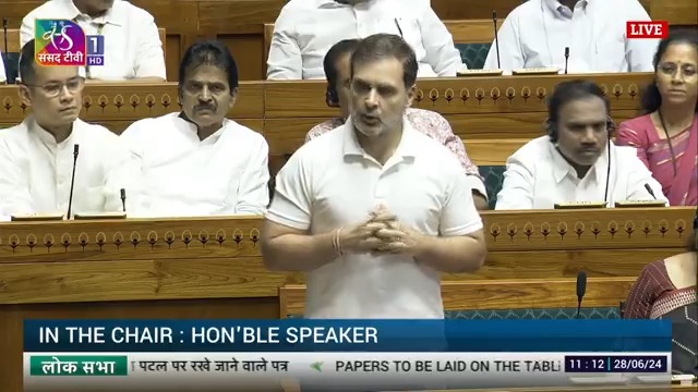 anti-democratic Om Birla is back to doing his thing. Turning off the mic while Leader of Opposition is trying to express his solidarity for students.
