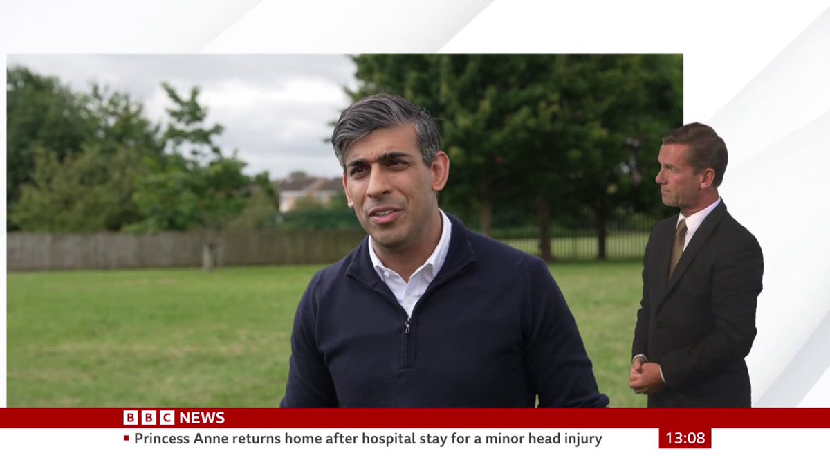 🚨 NEW: Rishi Sunak responds to the racist comment about him by a Reform UK campaigner “My two daughters have to see and hear Reform people who campaigned for Nigel Farage calling me an effing Paki” "It hurts. And it makes me angry”