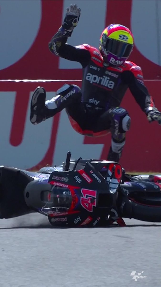 Made of tough stuff! 💪 Aleix Espargaró wrapped up Friday with a big hit but thankfully he's been declared fit ✅ #DutchGP 🇳🇱