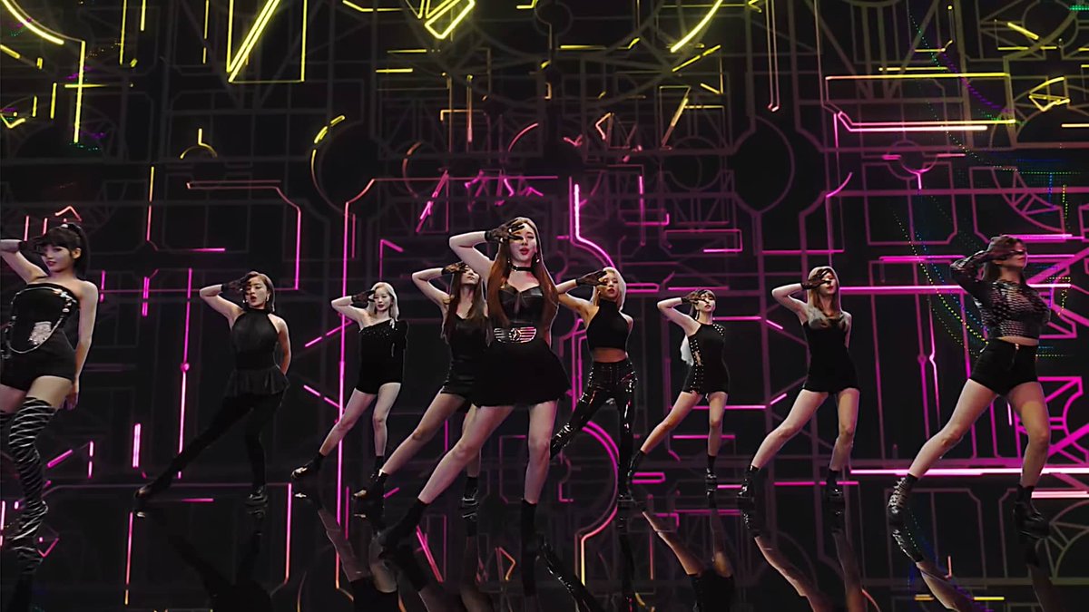 this is kinda the best kpop song ever