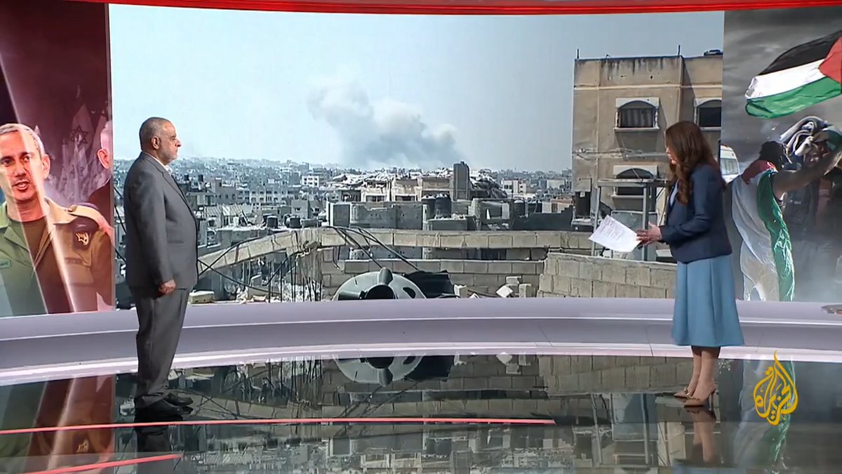 الخبير العسكري والاستراتيجي حاتم الفلاحي: الاشتباكات الضارية في حي الشجاعية تدل على أن الاحتلال بدأ يصطدم بالكتلة الصلبة الموجودة لدى المقاومة في الحي والدليل على ذلك ارتفاع فاتورة خسائره ما سيؤدي إلى تعثر العملية العسكرية هناك #حرب_غزة #الأخبار