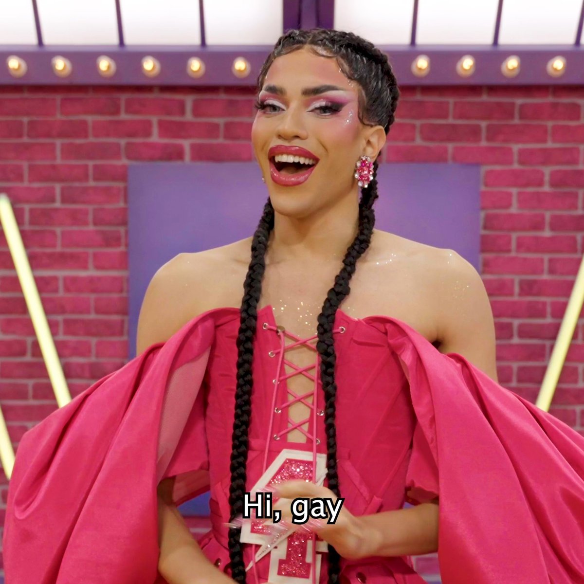 iykyk 🤭... A safe and happy #pride to all! 💜 #CanadasDragRace 🇨🇦 vs the 🌎