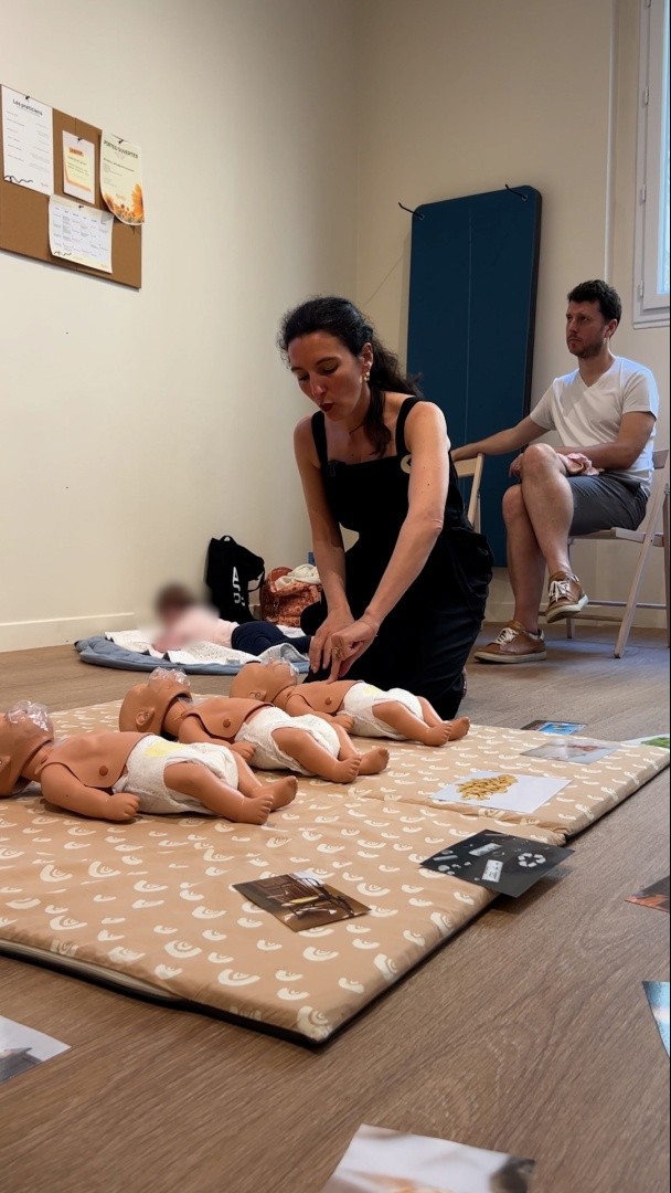 Arrêt cardiaque, étouffement: les gestes de secours à connaître pour sauver la vie d'un nourrisson