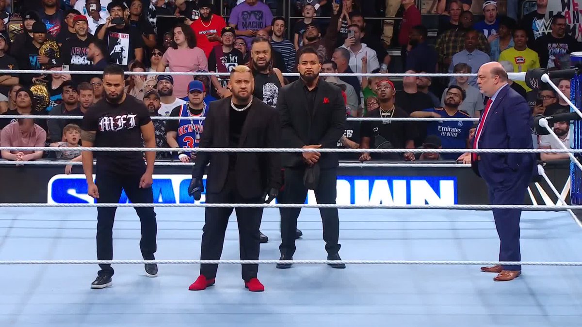"ACKNOWLEDGE ME!" ☝️ This Bloodline is different 😳 #SmackDown