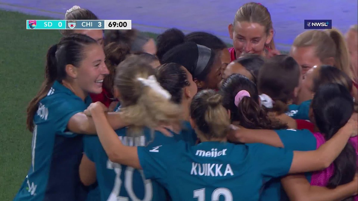 Jameese Joseph, what a way to open your NWSL account!