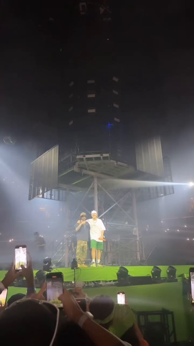 Arcángel y feid cantando ME PREFIERES A MI 🔥🔥