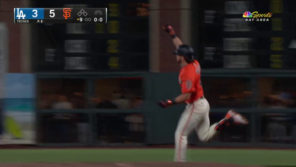 WISELY WALKS IT OFF 🙌