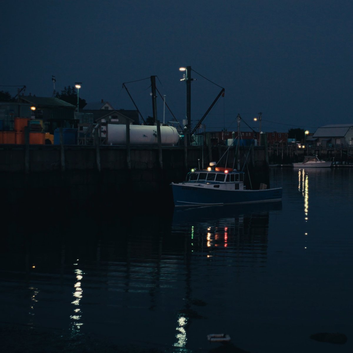 What’s a marine microplastics scientist know about oyster farming? Not a whole lot, at least at first. But when Abby Barrows saw the pile of plastic gear that came with her new oyster business, she knew there had to be a better way. Watch the film now at