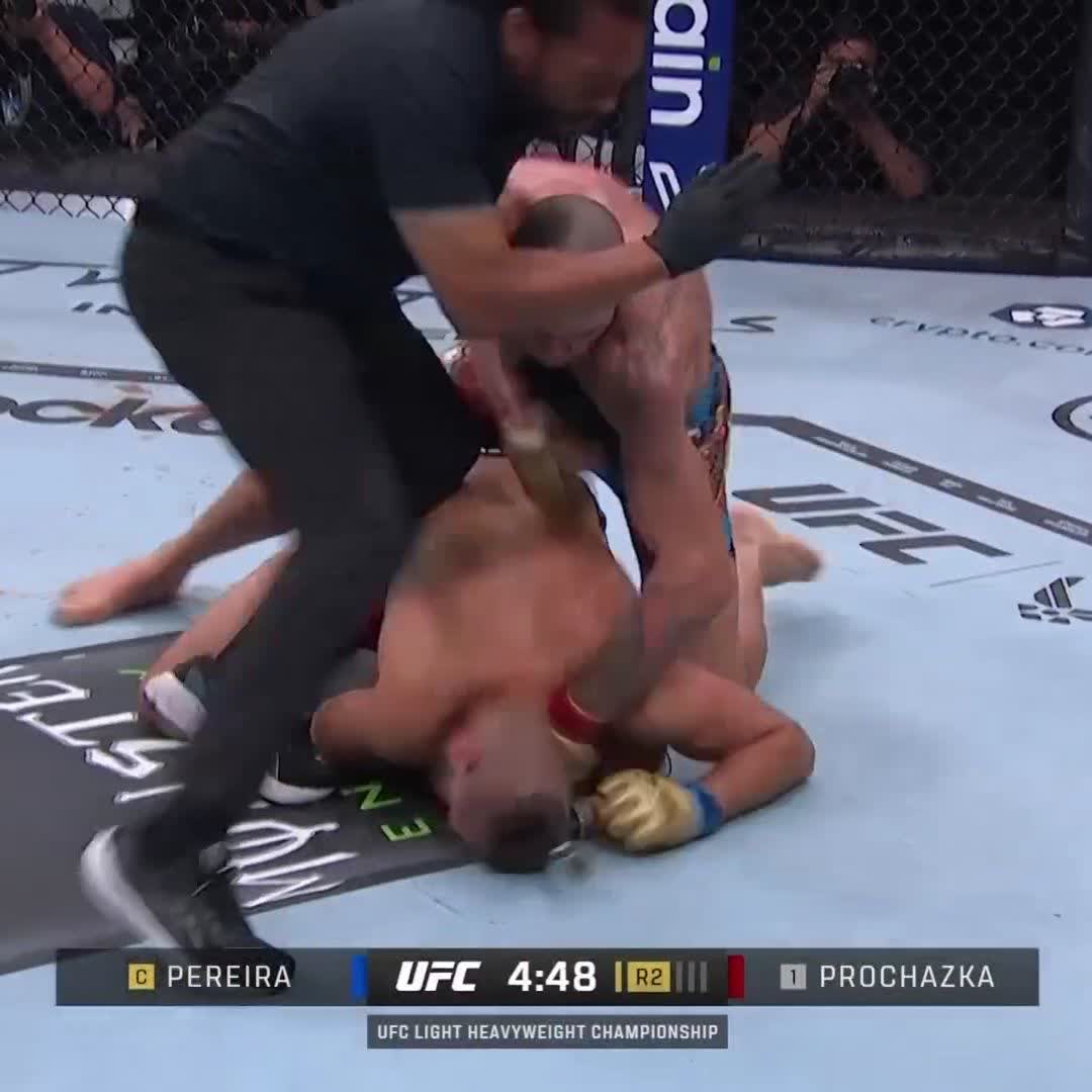 IT'S POATAN'S WORLD 🗿 Alex "Poatan" Pereira gets the KO in the second round! #UFC303