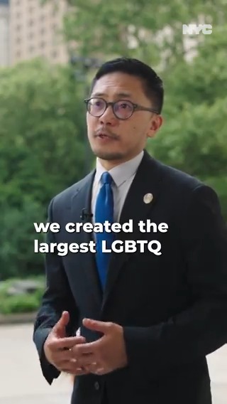 We’re so proud to have the WORLD’S largest LGBTQ+ youth workforce program right here in NYC. 🏳️‍🌈 Our administration is supporting young LGBTQ+ New Yorkers by delivering welcoming and affirming job opportunities as they begin their careers. Hear more: