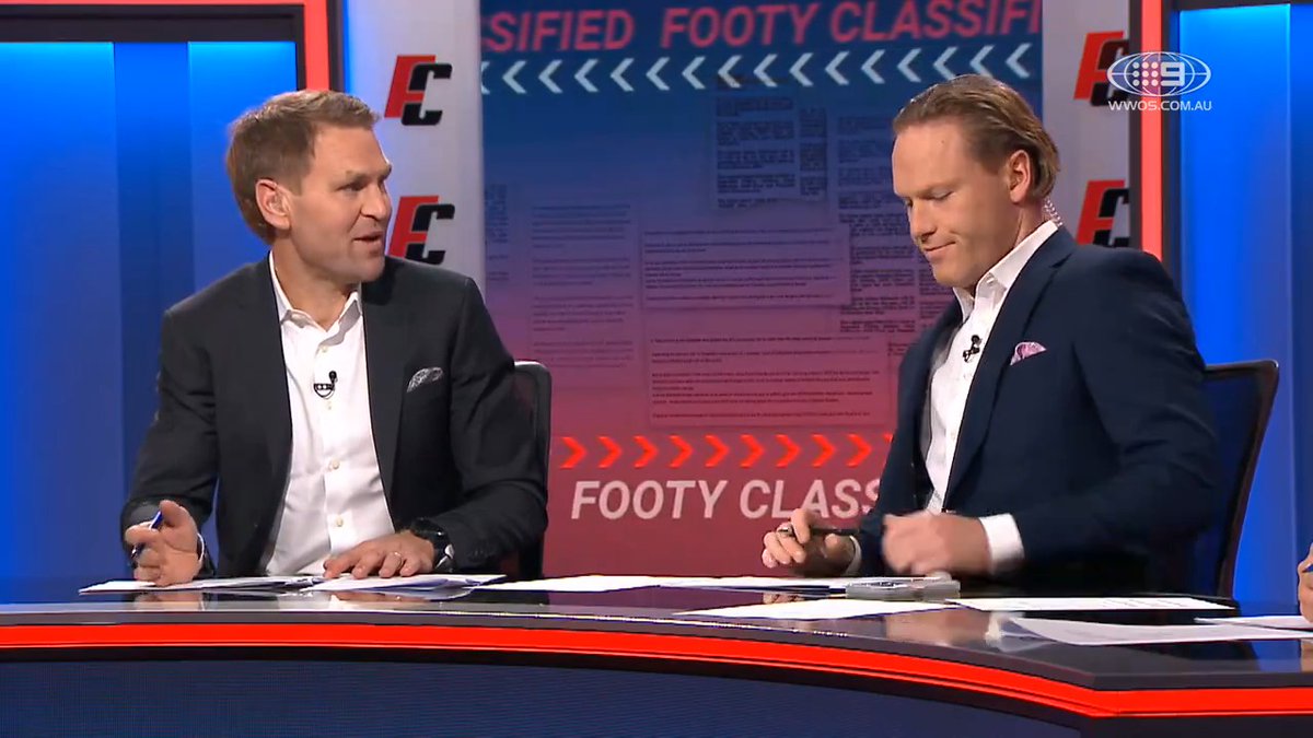 "I think that's incredibly disrespectful to a premiership captain." "I'm just speaking facts." Sam and Kane clash over the latter's criticism of Darcy Moore. #9FootyClassified | 9Now and 9Go! 🖥️