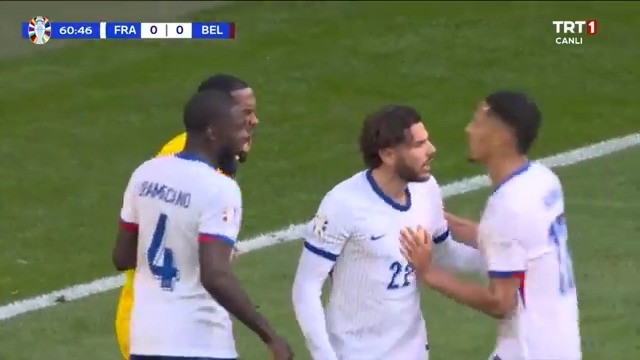Theo Hernandez'den çok kritik müdahale! ⚡ #EURO2024
