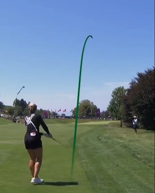 🏌🏼‍♀️👱🏻‍♀️ Club twirl level: 💯 (Via: LPGA | Golf Digest)