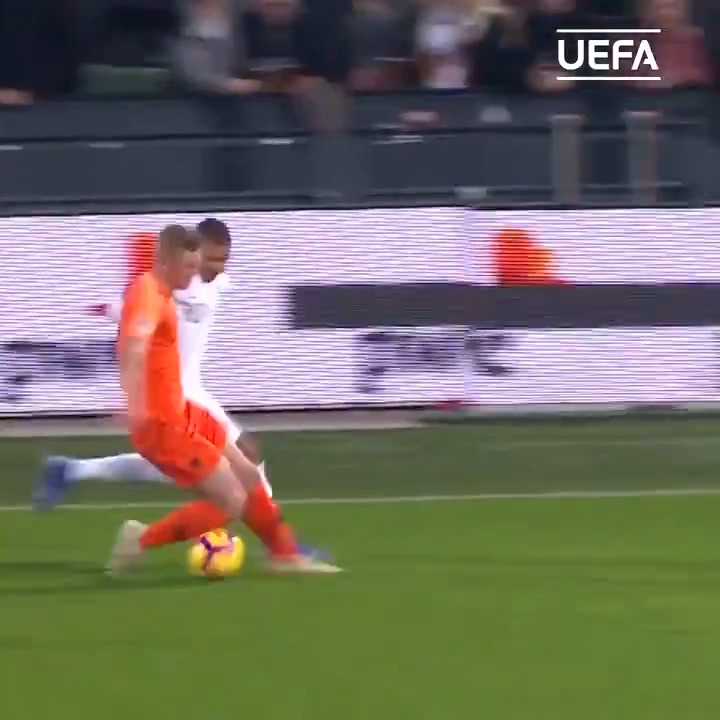 De Ligt vs Mbappe