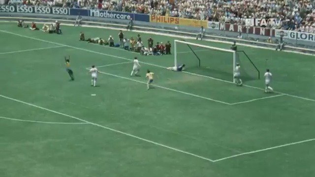 Ralf Rangnick: "Beraberlik için yeterli süremiz vardı ama Türkiye'nin kalesinde Gordon Banks olduğu için bu çok zordu." İşte o meşhur Gordon Banks...