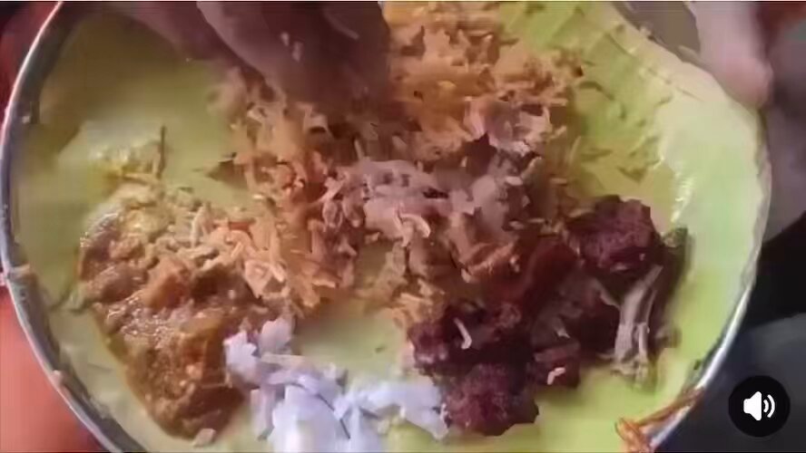 Please do not share this video. Kattar Tanatanis will get offended 🤣🤣