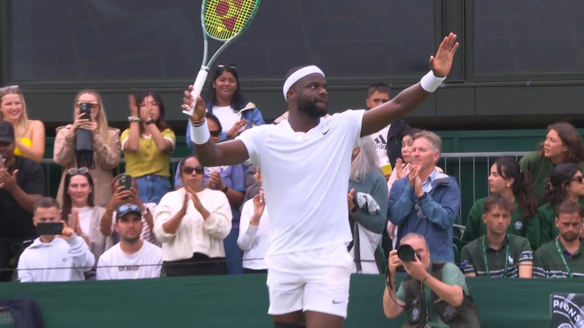 Flying Foe ✈️ Frances Tiafoe books a ticket to the third round with a straight sets victory against Coric, 7-6(5), 6-1, 6-3! 🇺🇸 #Wimbledon