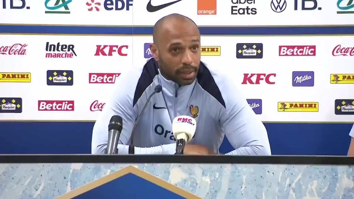 Khephren Thuram quitte le groupe France pour les Jeux Olympiques. Son futur club (qui devrait être la Juventus Turin, comme annoncé par L'Equipe hier) s'oppose à sa venue. Suivez la conférence de presse en direct >