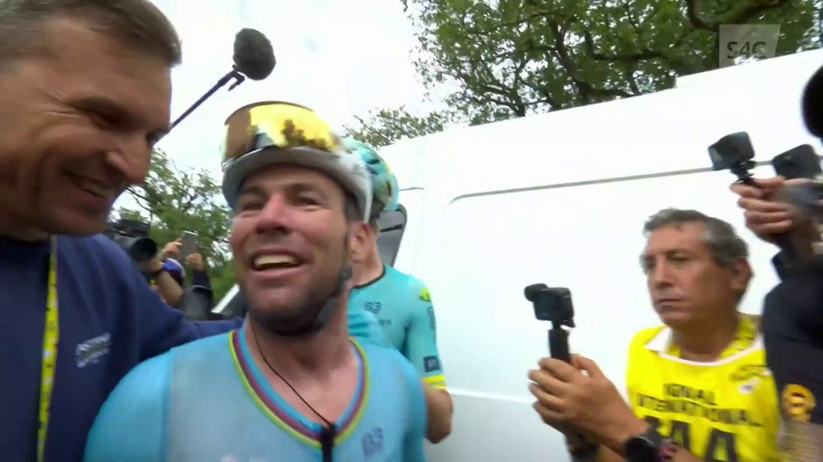 CAVENDISH!!!!! ๐ฅณ ๐ Allan ar ben ei hunan gyda'r mwya o fuddugoliaethau cymal yn y Tour de France! Llongyfarchiadau Cav! ๐ซก ๐ซ๐ท Tour de France 2024 ๐ดโโ๏ธ Cymal 5 ๐บ #Seiclo #TDF2024