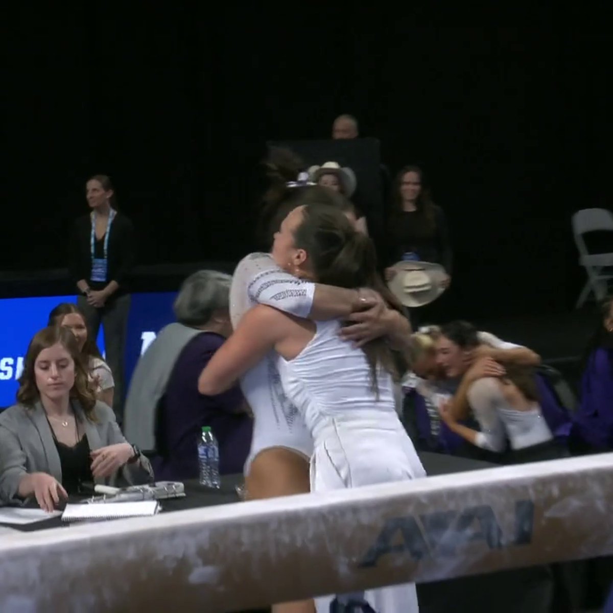 The moment Aleah Finnegan clinched the national championship for LSU 🏆 LSU Gymnastics | #SECNTakeover