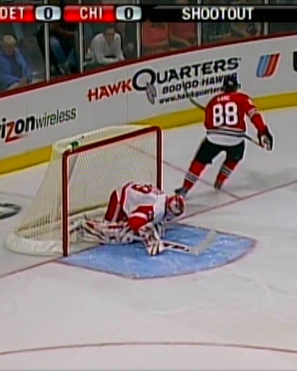 There's a reason they call Patrick Kane 'Showtime'. 🎬