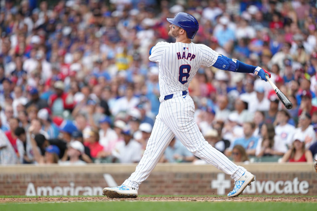 Have a day, Happer 👏 Ian Happ is first cubs player to hit a home run from both sides of the plate since Victor Caratini on 7/3/19.