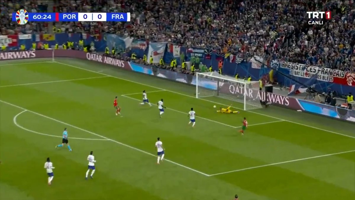 👀 Cancelo'nun harika ara pasında Fernandes iyi vurdu, Maignan çıkardı! Maç tempo kazandı...