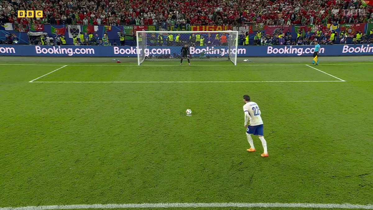 Theo Hernandez books France's place in the #Euro2024 semi-finals 🇫🇷 Portugal are out. #BBCEuros #Euro2024 #PORFRA