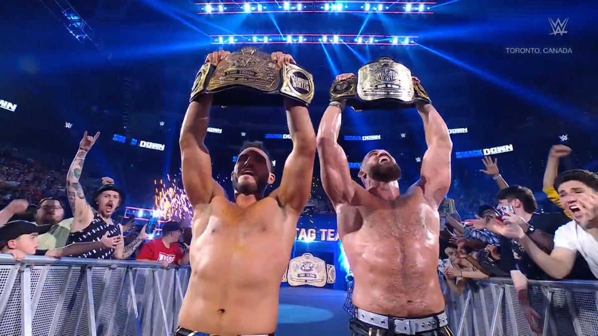 WHAT. A. MOMENT. 🙌 #SmackDown