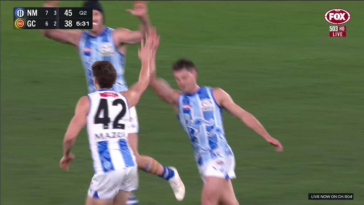 Kallan Dawson roosts one from long range for his first goal in the big time! 📺 Watch #AFLNorthSuns LIVE on ch. 503 or stream on Kayo: ✍️ BLOG 🔢 MATCH CENTRE
