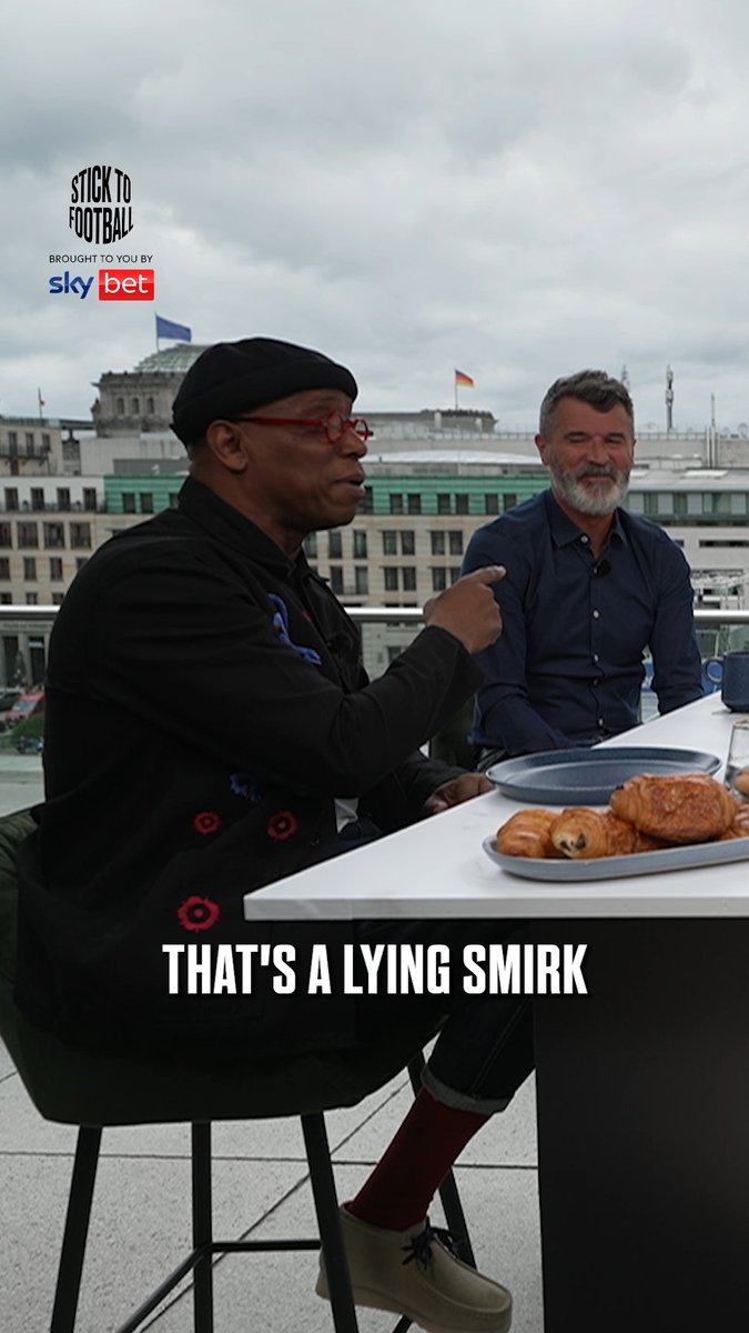 Wright and Keane together are genuinely funnier and more entertaining than almost any show out there. 😭